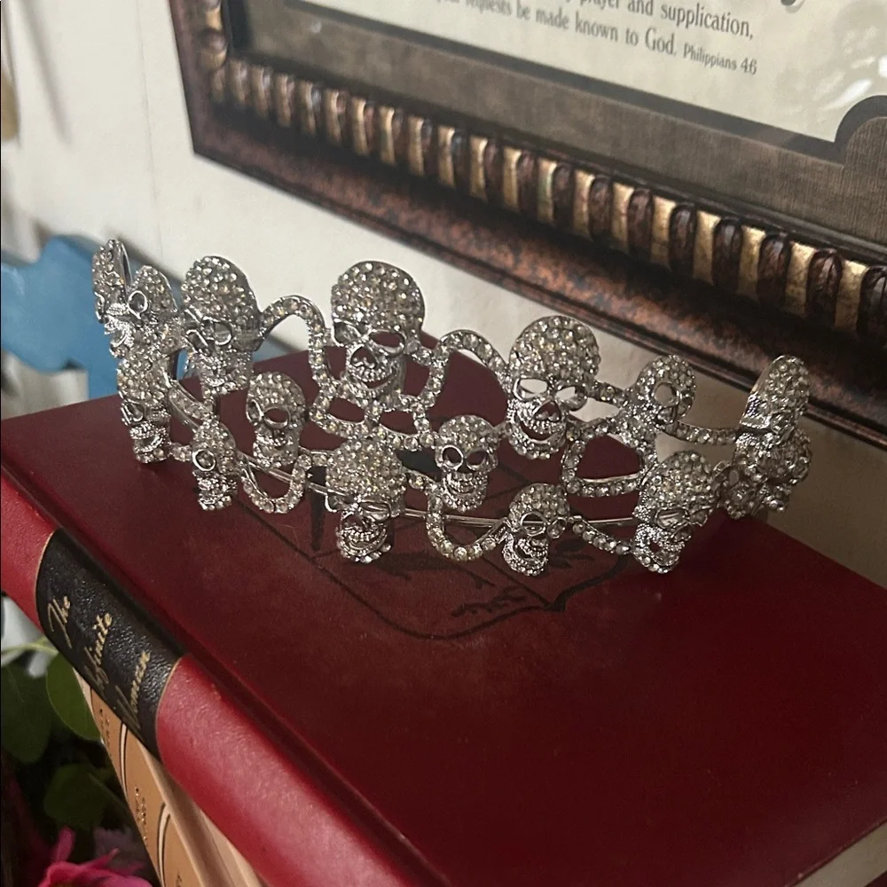 Crystal Skull Tiara Crown